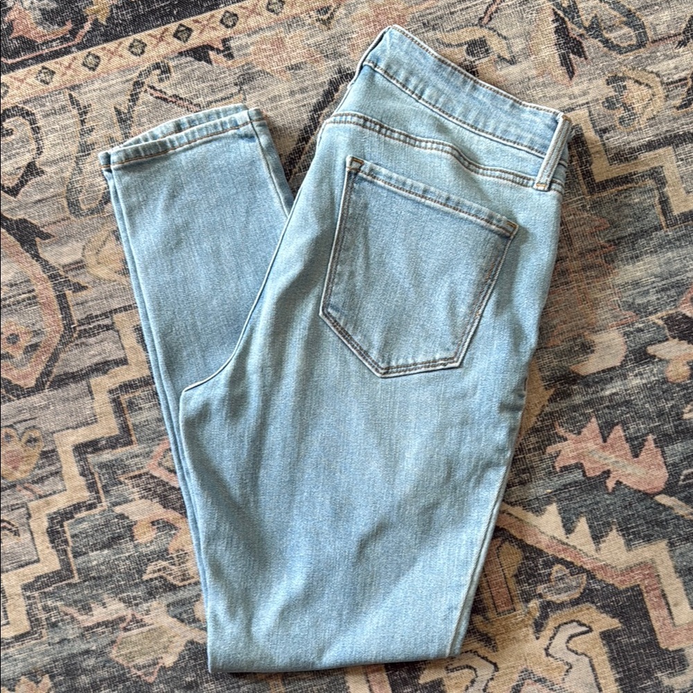 Old Navy Super Skinny High Rise Light Denim Jeans
